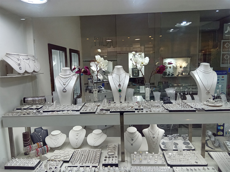 Milva Galeria Belgrano